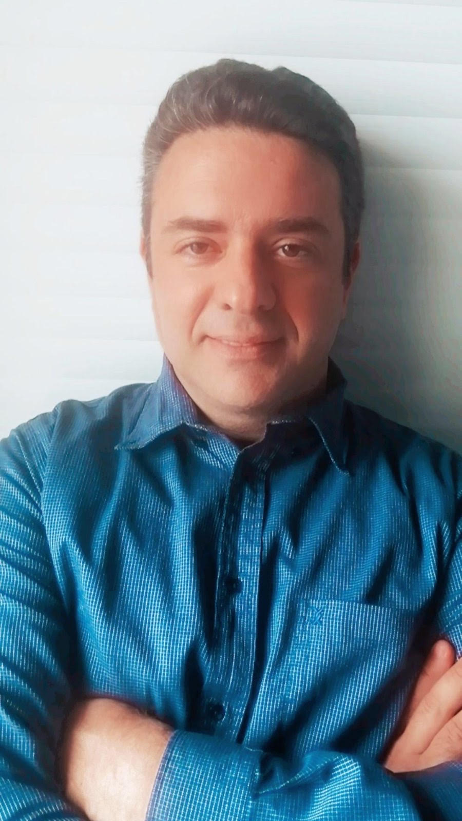 Ο Kωνσταντίνος Παρινός